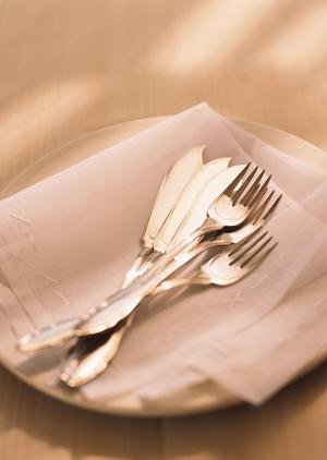 遺品整理は信頼のできる専門業者に